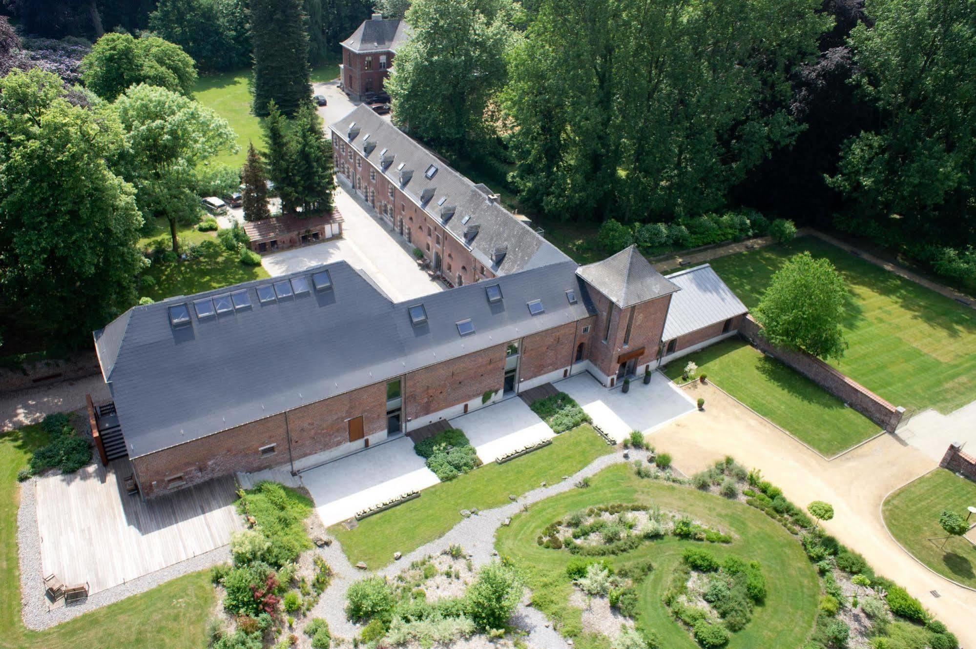 Hotel Le Val-Fayt Fayt-lez-Manage Exterior foto