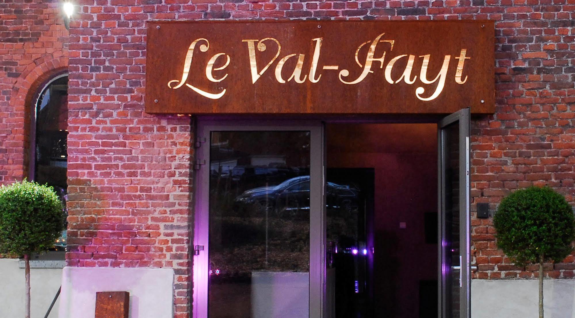 Hotel Le Val-Fayt Fayt-lez-Manage Exterior foto